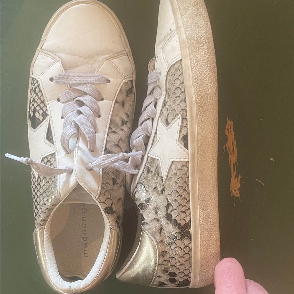 Madden Girl Snake Print Sneakers - White and Gold